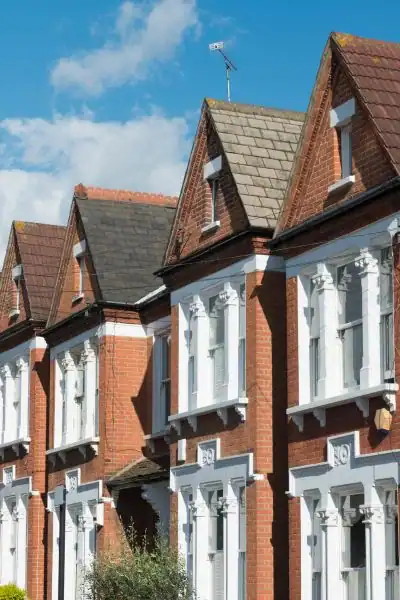 The Question Every Homeowner Asks: When Should I Serve Notice Brownhills?